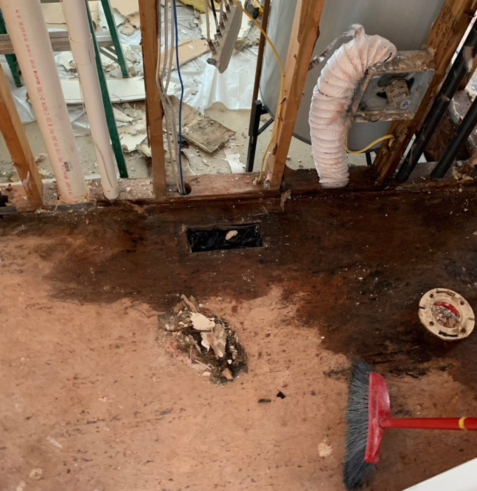 Flood Damage Cleanup in Knoxville & East Tennessee — photo 3 of 4